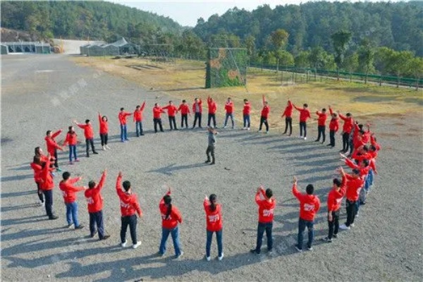 团建活动：在终南山寨共筑团队精神